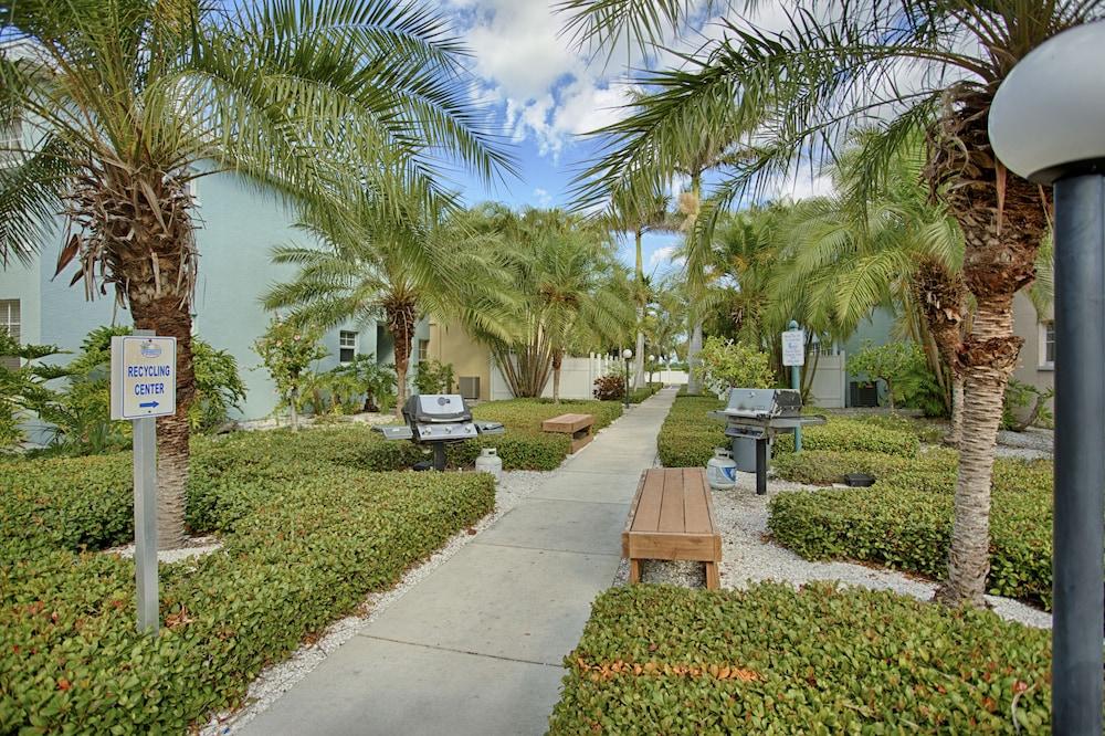 Barefoot Beach Resort Clearwater Beach Exteriör bild