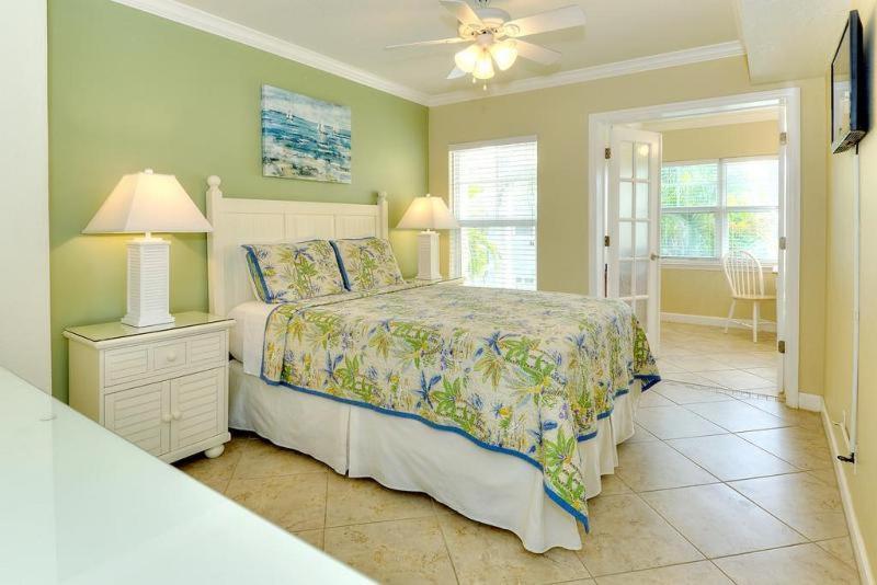 Barefoot Beach Resort Clearwater Beach Rum bild